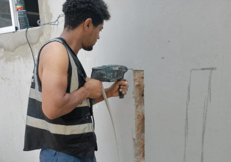 Cozinha de serviço resindecial em inox